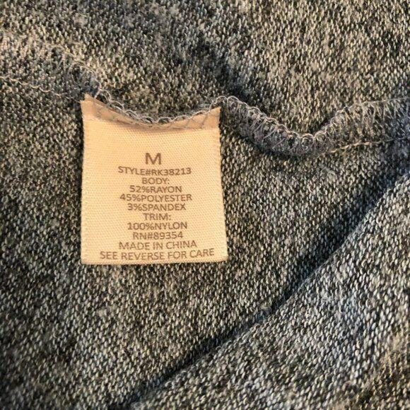 Ultra Flirt Size M Celestial Heather Gray Lace Trimmed Sleeve Pullover Hoodie - Picture 5 of 5